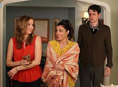 Playing House: 3x06 „Ride the Dragon” - zdjęcia promocyjne