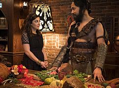 Playing House: 3x07 „Game of Tweens” - zdjęcia promocyjne