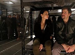 Dark Matter: 3x06 „One Last Card To Play” - zdjęcia promocyjne