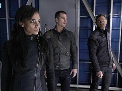 Killjoys: 3x03 „The Hullen Have Eyes” - zdjęcia promocyjne