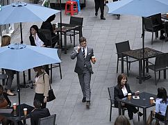 The Bold Type: 1x03 „The Woman Behind the Clothes” - zdjęcia promocyjne