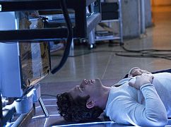 Stitchers: 3x07 „Just the Two of Us” - zdjęcia promocyjne