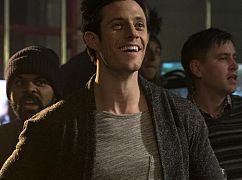 Stitchers: 3x06 „The Gremlin and the Fixer” - zdjęcia promocyjne