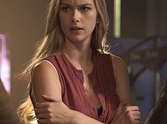 Stitchers: 3x06 „The Gremlin and the Fixer” - zdjęcia promocyjne