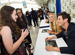 Comic-Con 2017: Panel serialu „Stitchers”