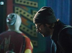 Zoo: 3x07 „Wham, Bam, Thank You Sam” - zdjęcia promocyjne