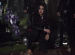 Shadowhunters: 2x19 „Hail and Farewell” - zdjęcia promocyjne
