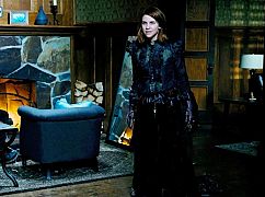 Wynonna Earp: 2x09 „Forever Mine Nevermind” - zdjęcia promocyjne