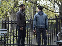 Shadowhunters: 2x20 „Beside Still Water” - zdjęcia promocyjne