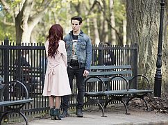 Shadowhunters: 2x20 „Beside Still Water” - zdjęcia promocyjne