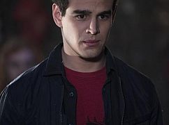 Shadowhunters: 2x20 „Beside Still Water” - zdjęcia promocyjne