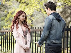 Shadowhunters: 2x20 „Beside Still Water” - zdjęcia promocyjne