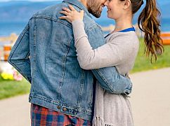 Plakaty promocyjne 2 sezonu serialu „Chesapeake Shores”