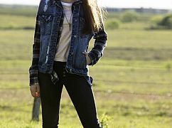 Zdjęcia promocyjne obsady 1 sezonu serialu „Kevin (Probably) Saves The World”