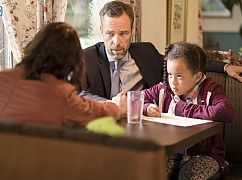 Somewhere Between: 1x07 „The Fourth Man” - zdjęcia promocyjne