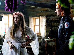 Wynonna Earp: 2x11 „Gone as a Girl Can Get” - zdjęcia promocyjne