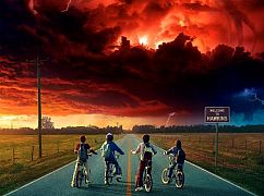 Plakaty promocyjne 2 sezonu serialu „Stranger Things”