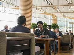 White Famous: 1x01 „Pilot” - zdjęcia promocyjne