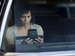 Somewhere Between: 1x09 „Ghost” - zdjęcia promocyjne