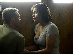 Somewhere Between: 1x09 „Ghost” - zdjęcia promocyjne