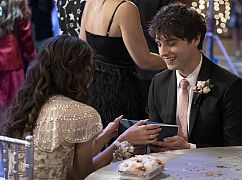 Fosterowie: 5x09 „Prom” - zdjęcia promocyjne