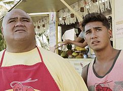 Hawaii 5.0: 8x01 „'A'ole e 'ōlelo mai ana ke ahi ua ana ia” - zdjęcia promocyjne