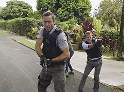 Hawaii 5.0: 8x01 „'A'ole e 'ōlelo mai ana ke ahi ua ana ia” - zdjęcia promocyjne