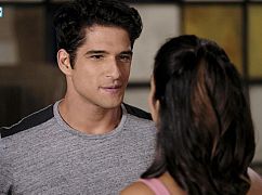 Jane the Virgin: 4x01 „Chapter Sixty Five” - zdjęcia promocyjne