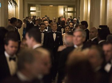 Spoiler Dnia: Czy awans w „Designated Survivor” oznacza zmiany w miłosnym życiu Aarona?