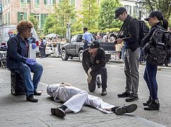 Agenci NCIS: Nowy Orlean: 4x03 „Dead Man Calling” - zdjęcia promocyjne