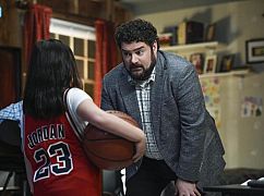Me, Myself and I: 1x02 „The First Step” - zdjęcia promocyjne