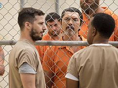 Brooklyn Nine-Nine: 5x01 „The Big House Pt. 1” - zdjęcia promocyjne