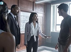 The Flash: 4x01 „The Flash Reborn ” - zdjęcia promocyjne
