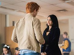 Riverdale: 2x01 „A Kiss Before Dying” - zdjęcia promocyjne