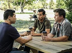 Crazy Ex-Girlfriend: 3x02 „To Josh, With Love” - zdjęcia promocyjne