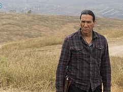 Fear the Walking Dead: 3x13 „This Land Is Your Land” - zdjęcia promocyjne
