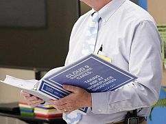 Superstore: 3x02 „Brett Is Dead” - zdjęcia promocyjne
