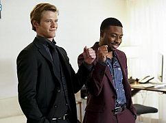 MacGyver: 2x03 „Roulette Wheel + Wire” - zdjęcia promocyjne