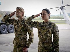 Valor: 1x02 „Espirit de Corps” - zdjęcia promocyjne