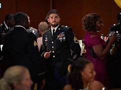 Valor: 1x02 „Espirit de Corps” - zdjęcia promocyjne