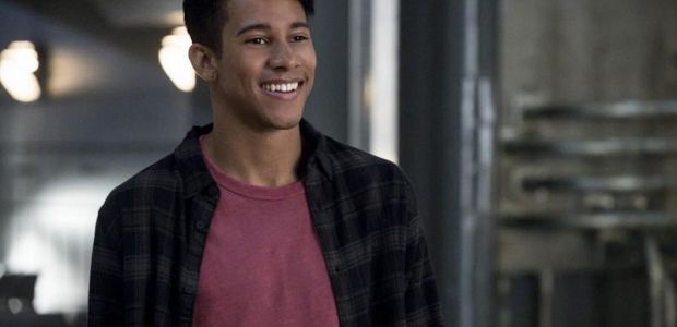 Spoiler Dnia: Jak Cisco uzyska aprobatę ojca Gypsy w „The Flash”?