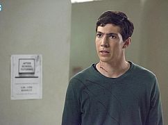 Freakish: 2x01 „Trespass” - zdjęcia promocyjne