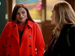 Świat według Mindy: 6x05 „Anna & Jeremy's Meryl Streep Costume Party” - zdjęcia promocyjne