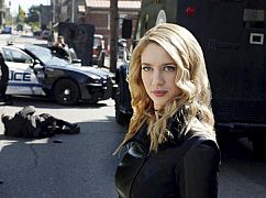 Supergirl: 3x02 „Triggers” - zdjęcia promocyjne