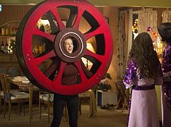 Pępek świata: 9x04 „Halloween VIII: Orson Murder Mystery” - zdjęcia promocyjne