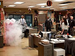 Brooklyn Nine-Nine: 5x04 „HalloVeen” - zdjęcia promocyjne