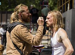 Żywe trupy: 8x01 „Mercy” - zdjęcia zza kulis