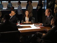 Designated Survivor: 2x06 „Two Ships” - zdjęcia promocyjne