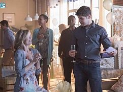 Supergirl: 3x03 „Far From the Tree” - zdjęcia promocyjne