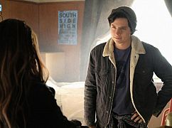 Riverdale: 2x03 „The Watcher in the Woods” - zdjęcia promocyjne